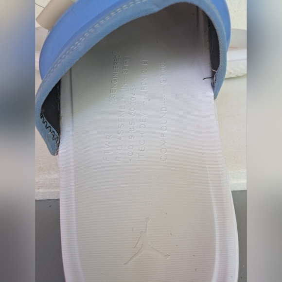 Jordan Super Play Slide Sandal size 13 White and ceil blue Engineered 23 DM - Picture 4 of 9